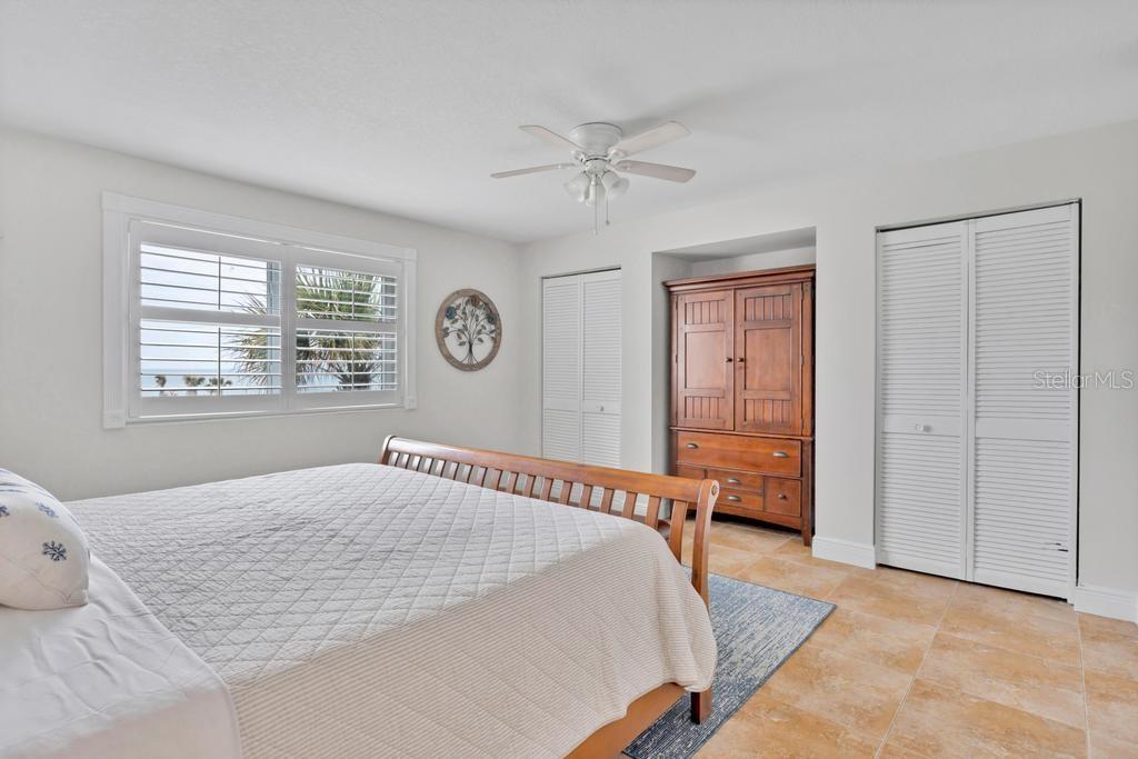Image 21 of 38 For 3510 Ocean Shore Boulevard 203