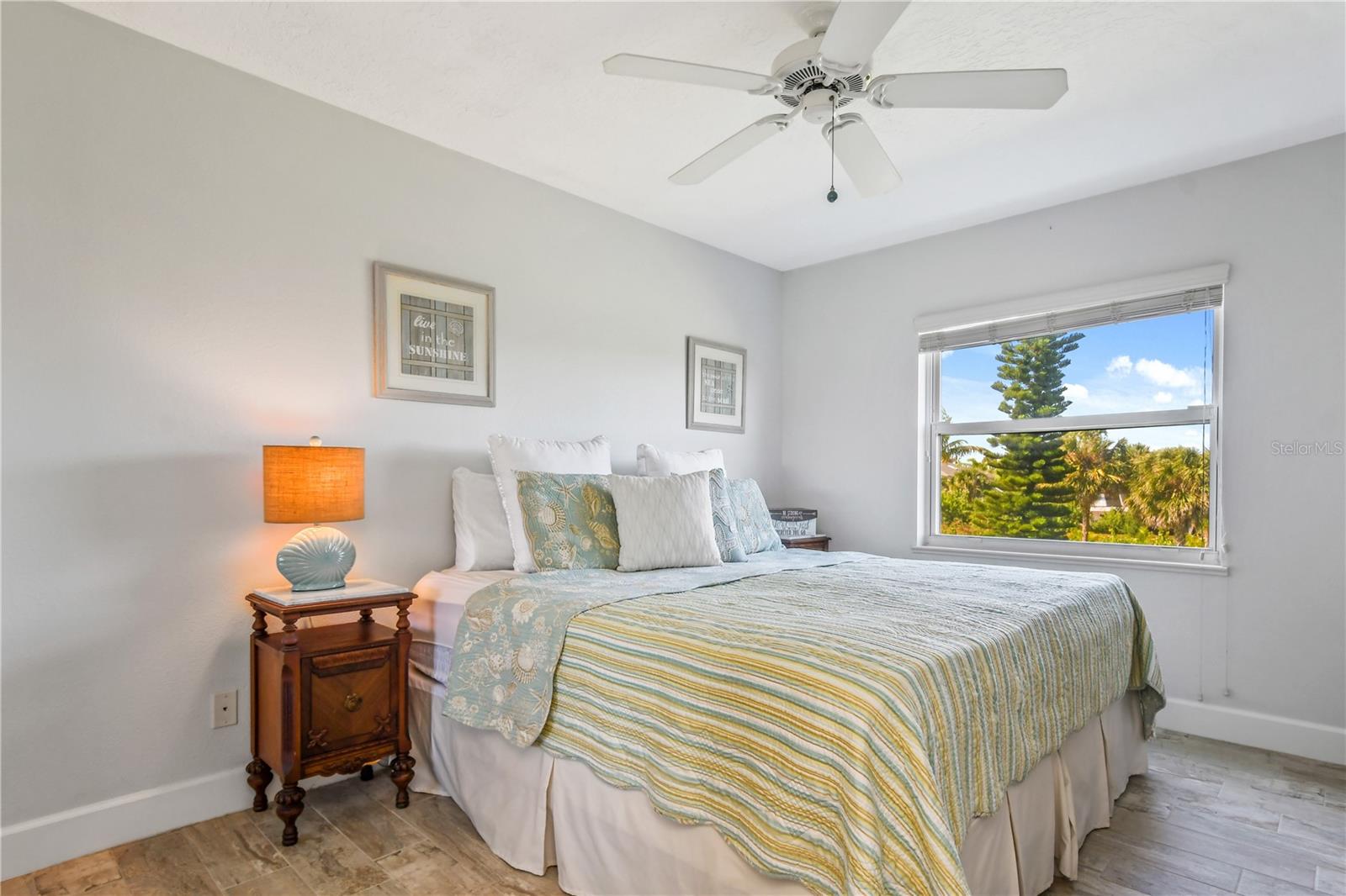 Image 13 of 19 For 8700 Ridgewood Avenue B204