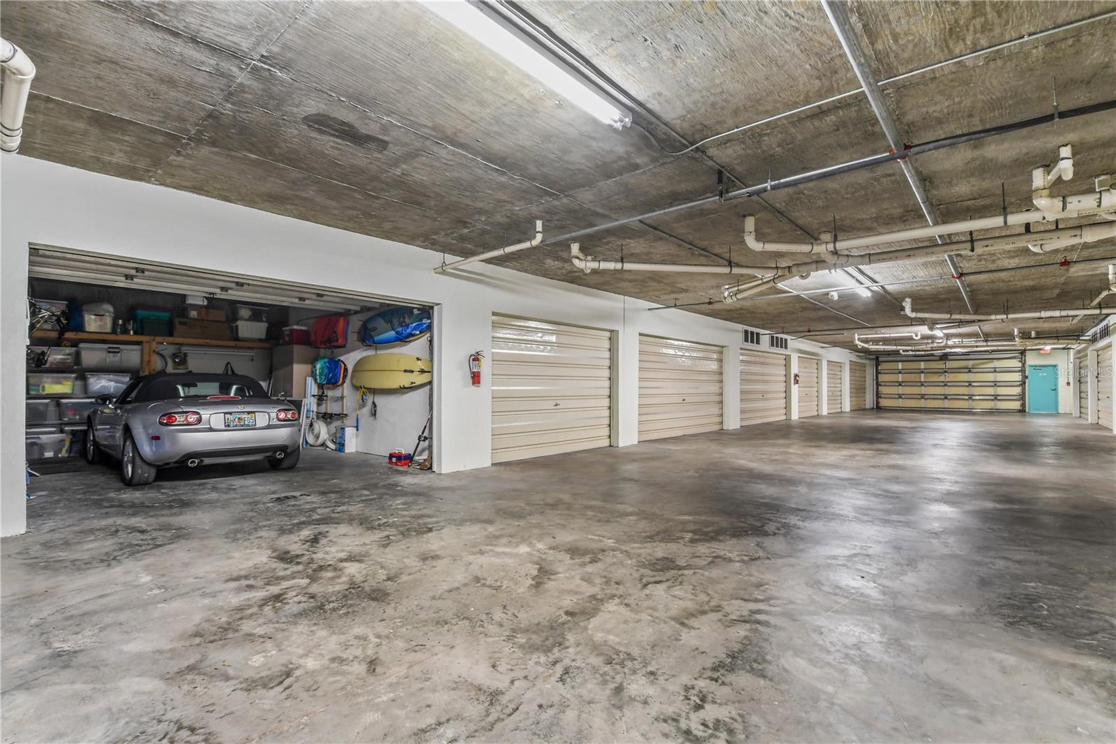 Image 17 of 19 For 8700 Ridgewood Avenue B204