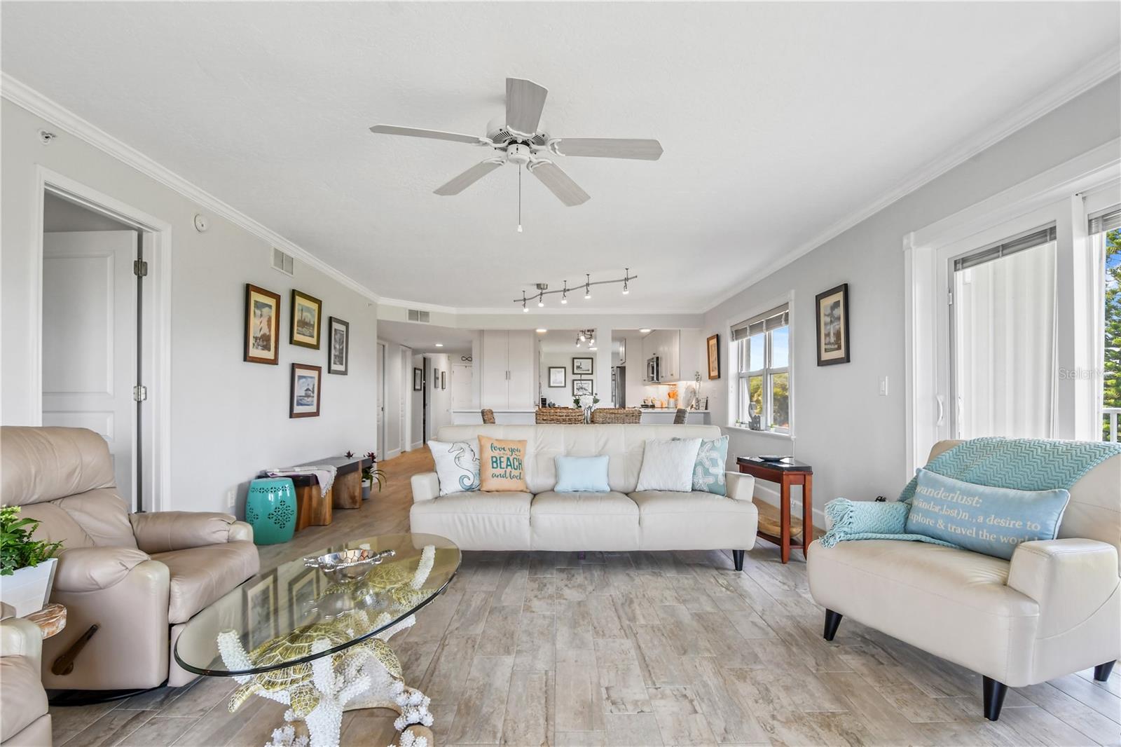Image 9 of 19 For 8700 Ridgewood Avenue B204