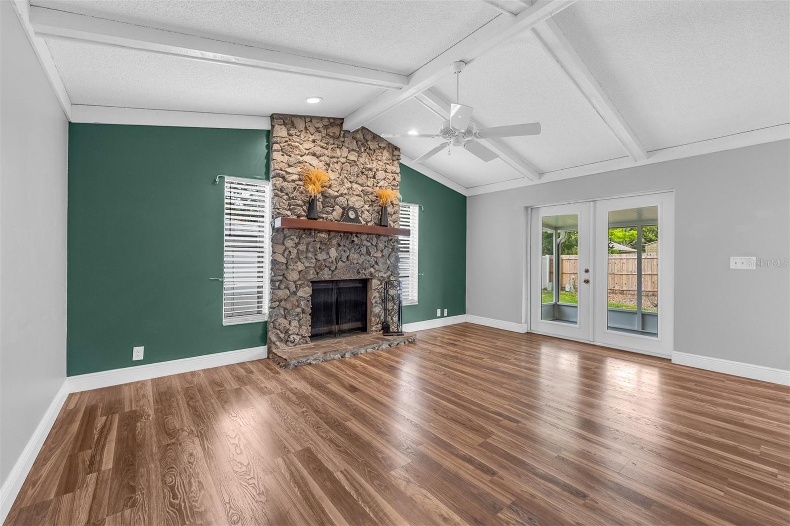 Image 4 of 43 For 8874 Aspen Ave