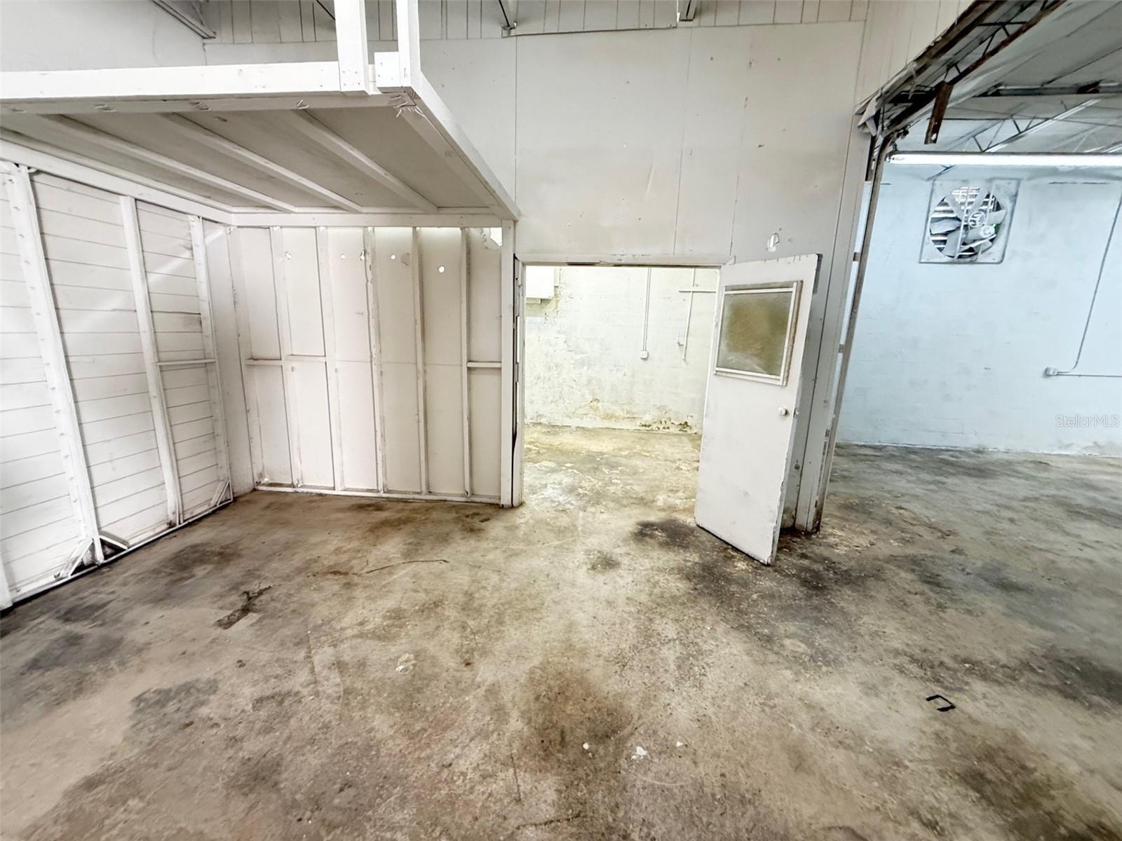 Image 20 of 28 For 14020 19th Avenue