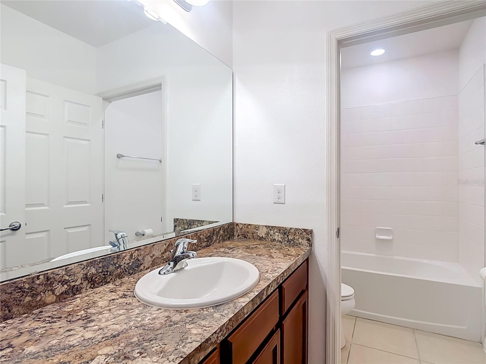 Image 33 of 56 For 417 Blue Lake Circle