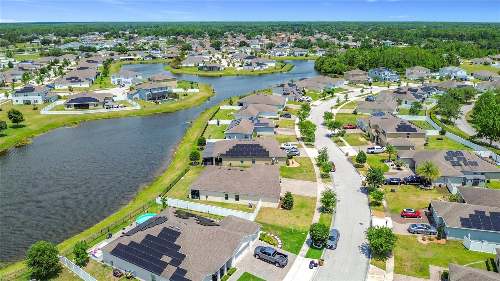 Image 42 of 56 For 417 Blue Lake Circle