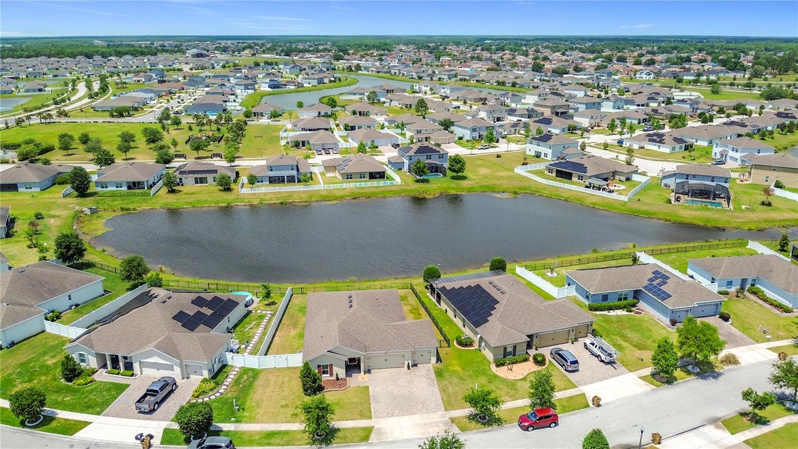 Image 45 of 56 For 417 Blue Lake Circle