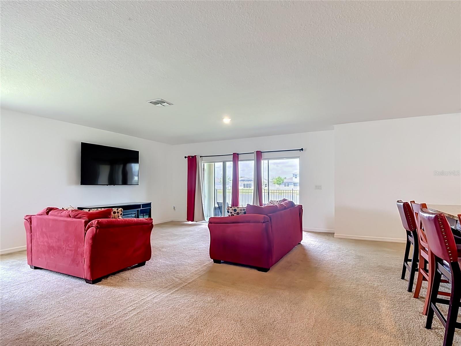 Image 7 of 56 For 417 Blue Lake Circle