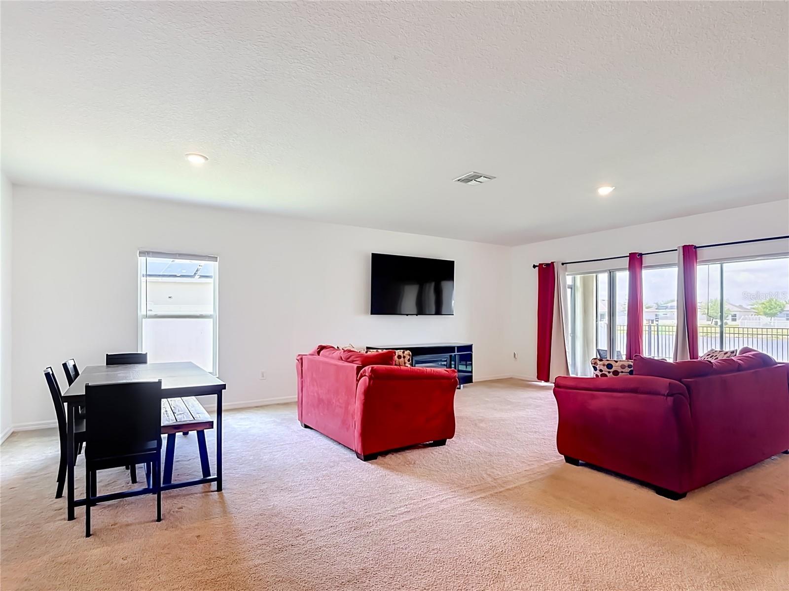 Image 8 of 56 For 417 Blue Lake Circle