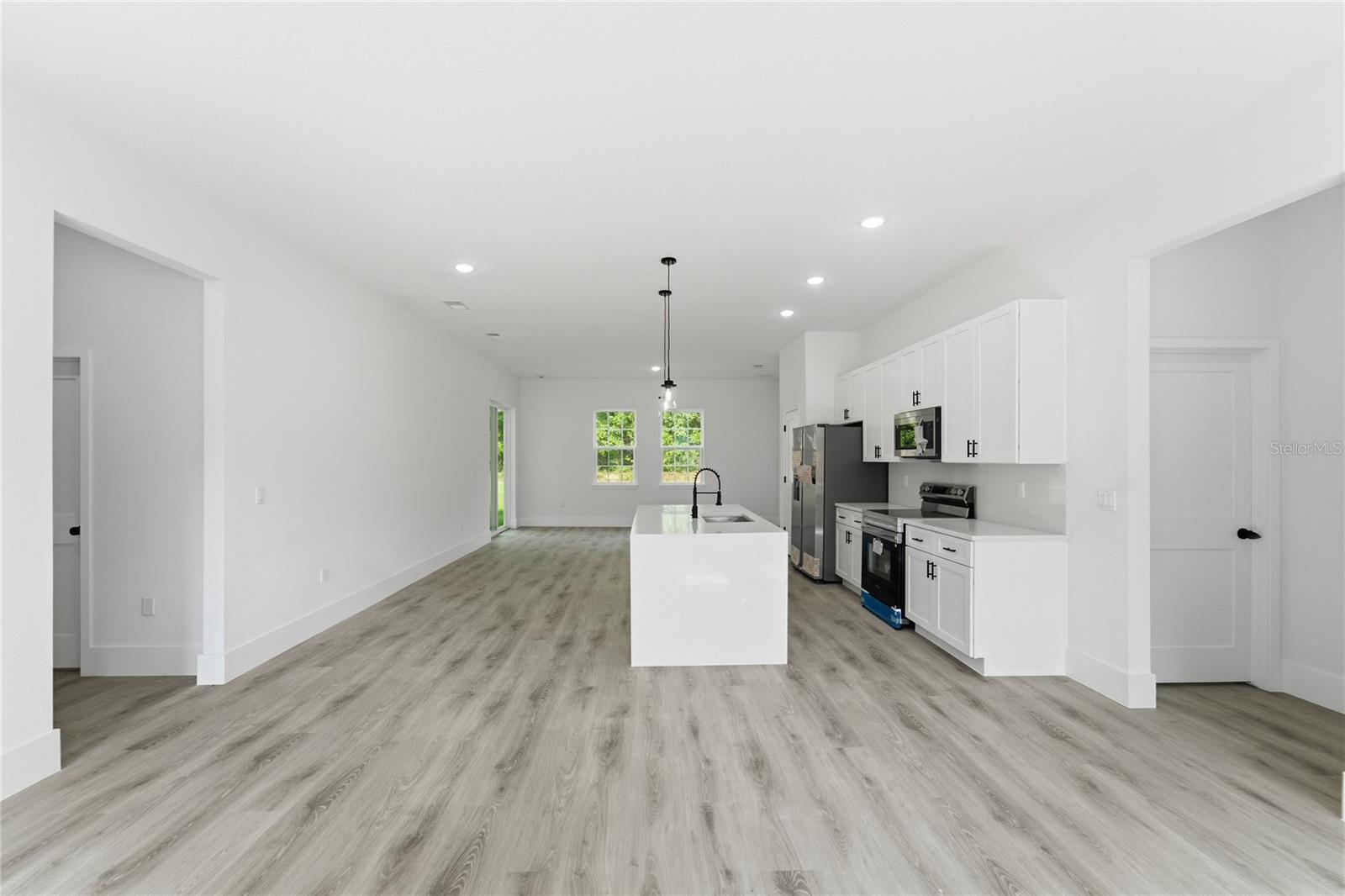 Image 3 of 40 For 226 Caldwell Drive