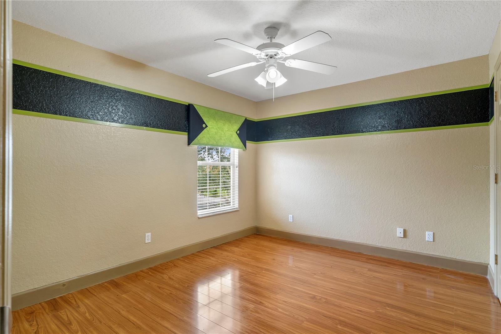 Image 40 of 61 For 3463 Forest Ridge Lane