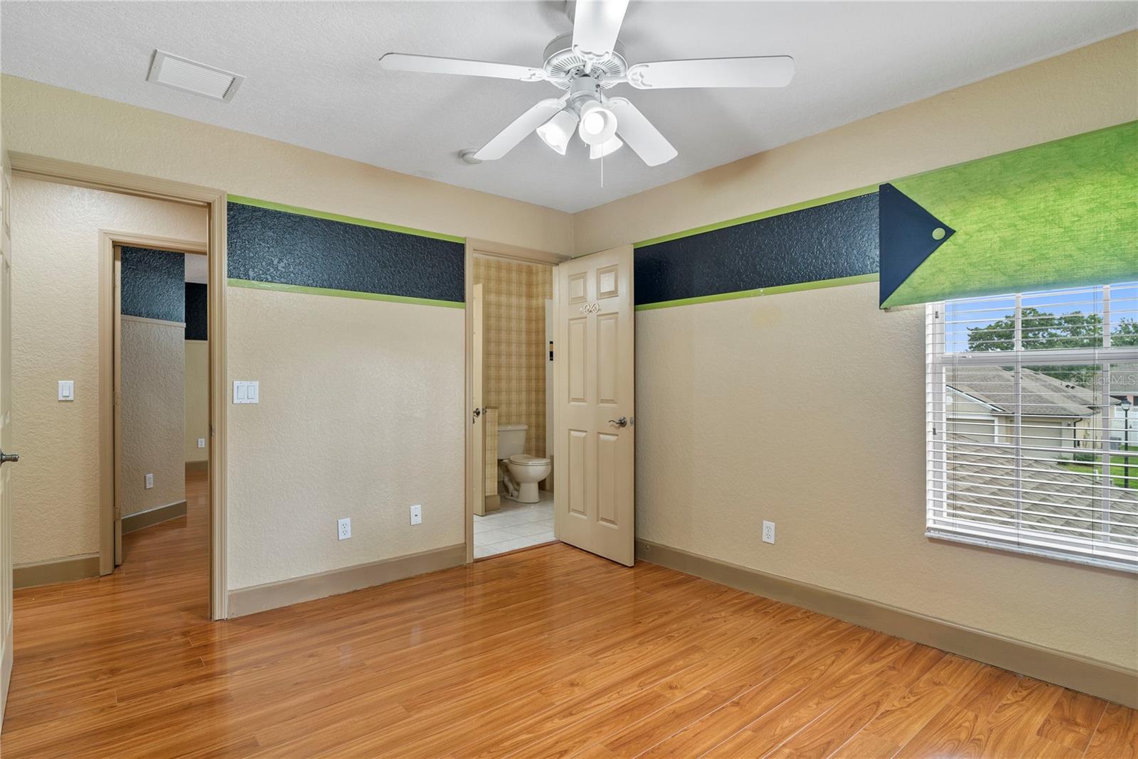 Image 42 of 61 For 3463 Forest Ridge Lane