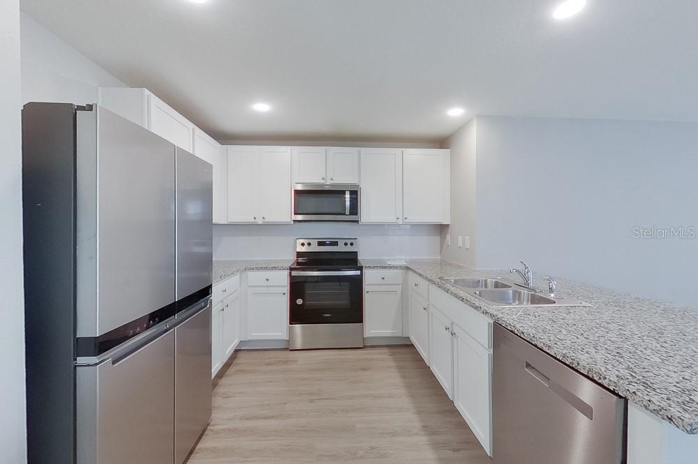 Image 4 of 19 For 8656 44th Court