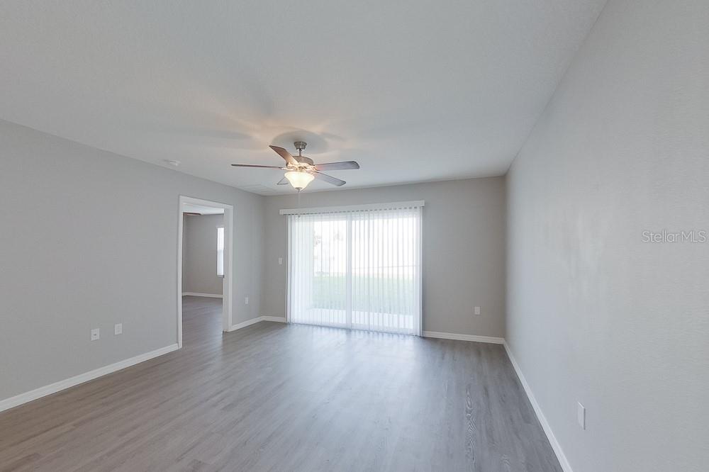 Image 5 of 19 For 8656 44th Court