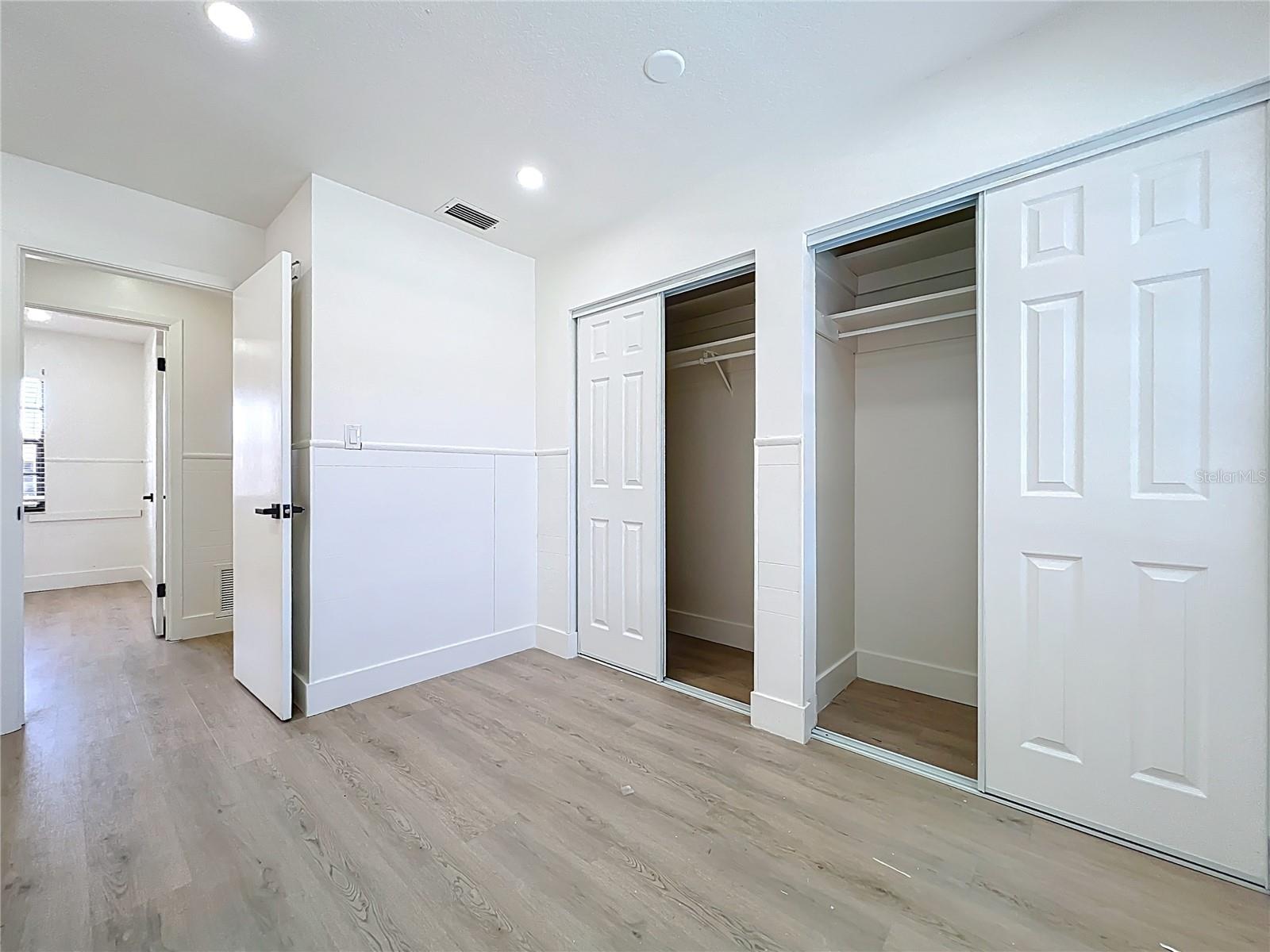 Image 22 of 44 For 3463 Arnel Drive