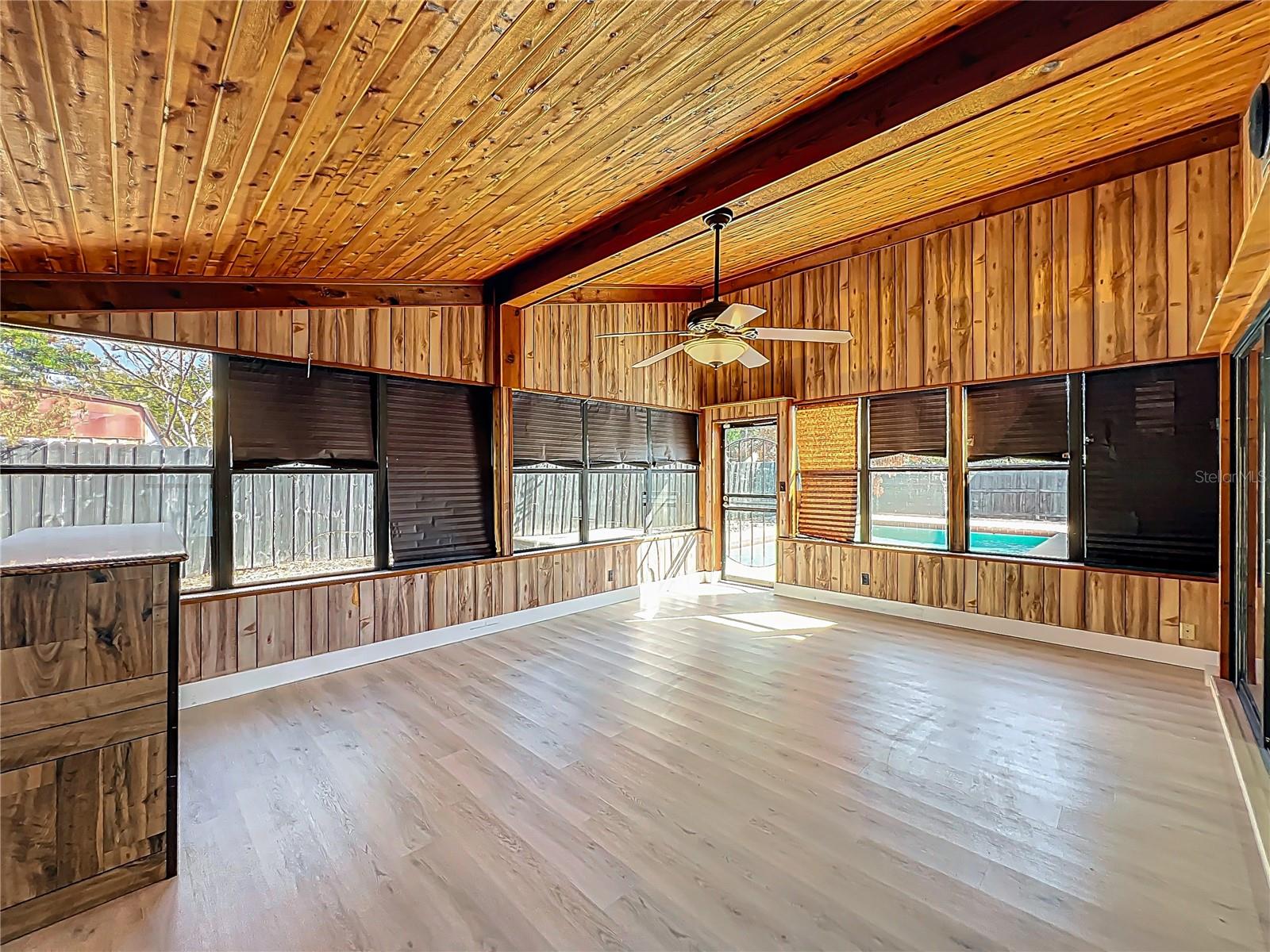 Image 34 of 44 For 3463 Arnel Drive