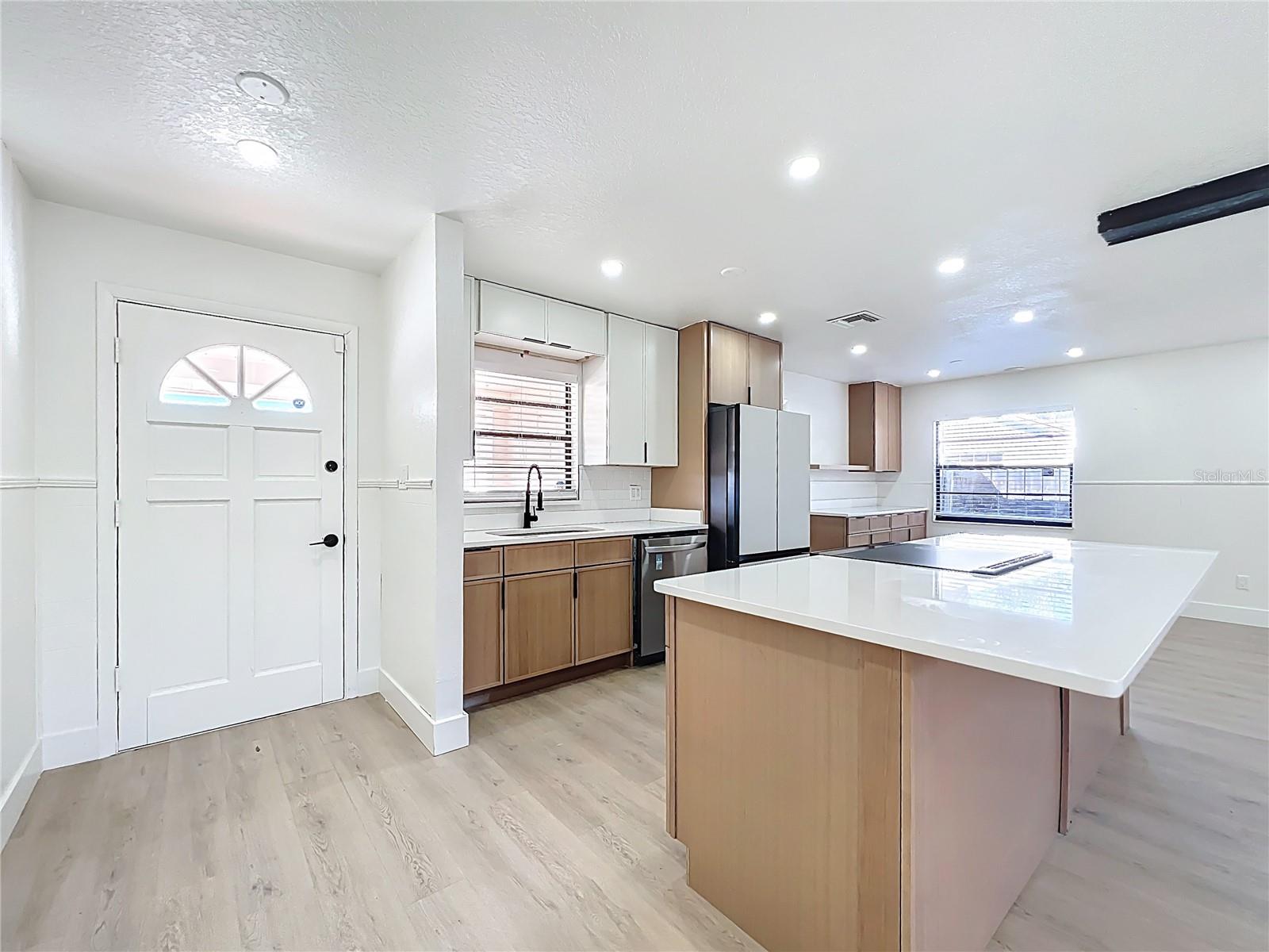 Image 8 of 44 For 3463 Arnel Drive