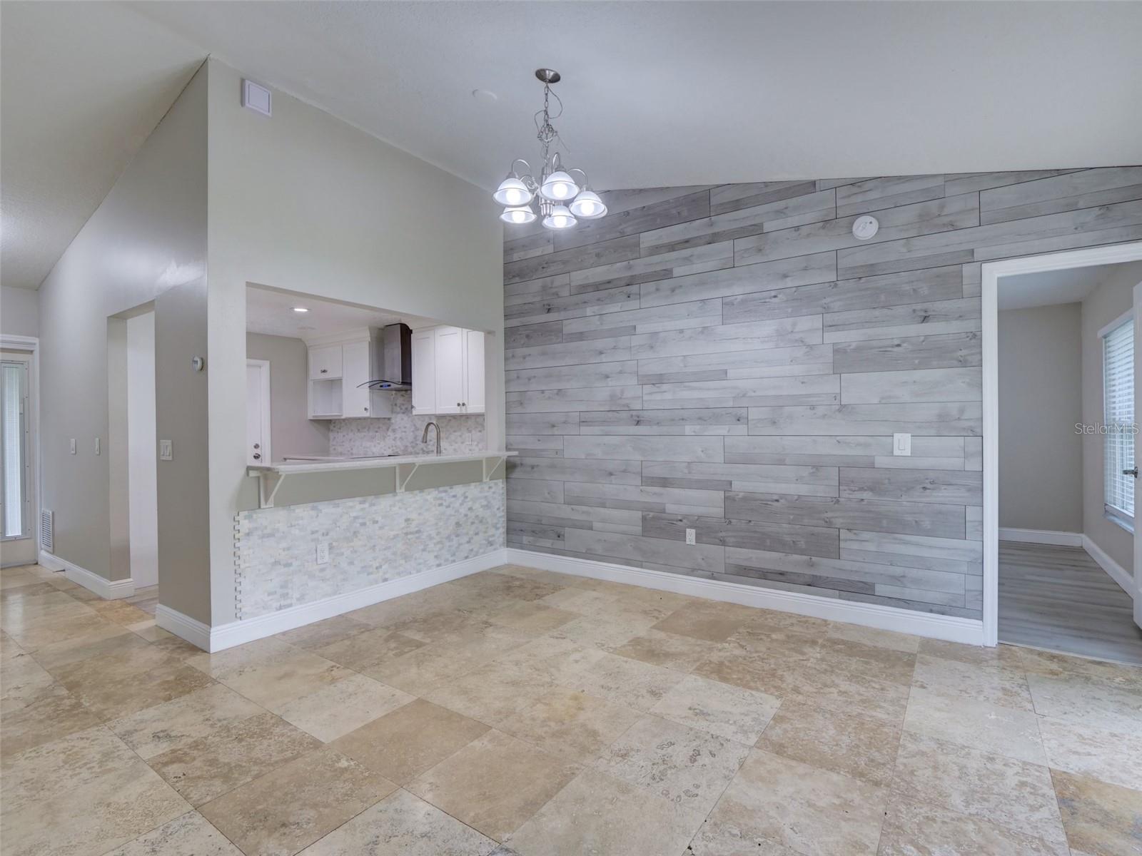 Image 15 of 45 For 866 Buttonwood Lane