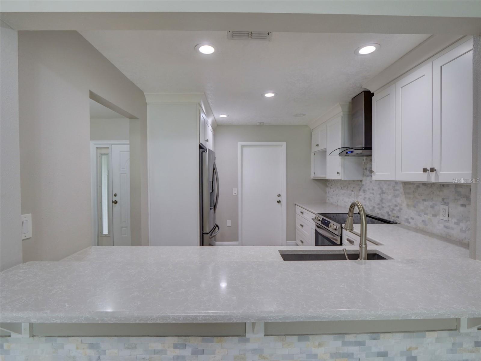 Image 18 of 45 For 866 Buttonwood Lane