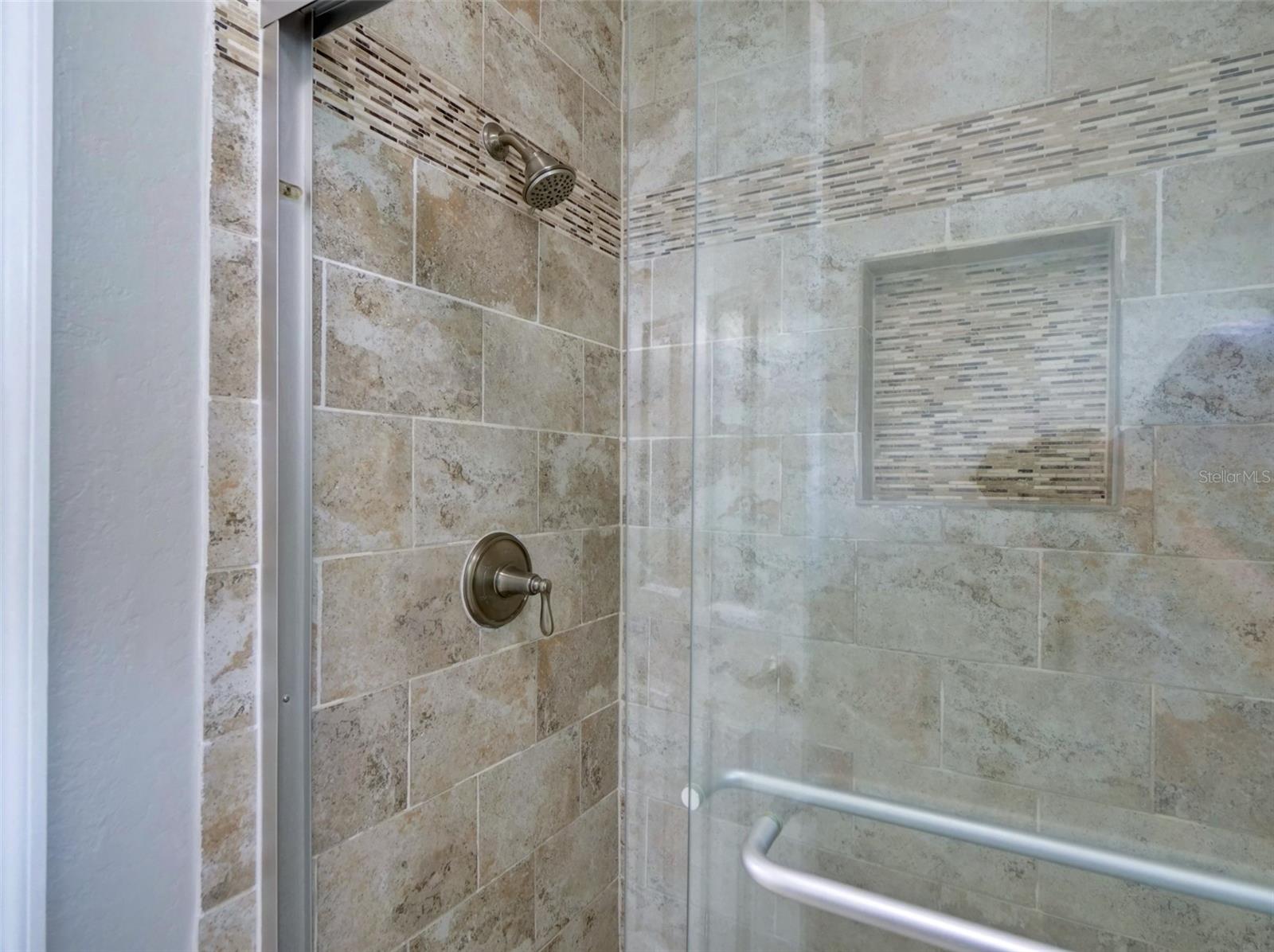 Image 28 of 45 For 866 Buttonwood Lane