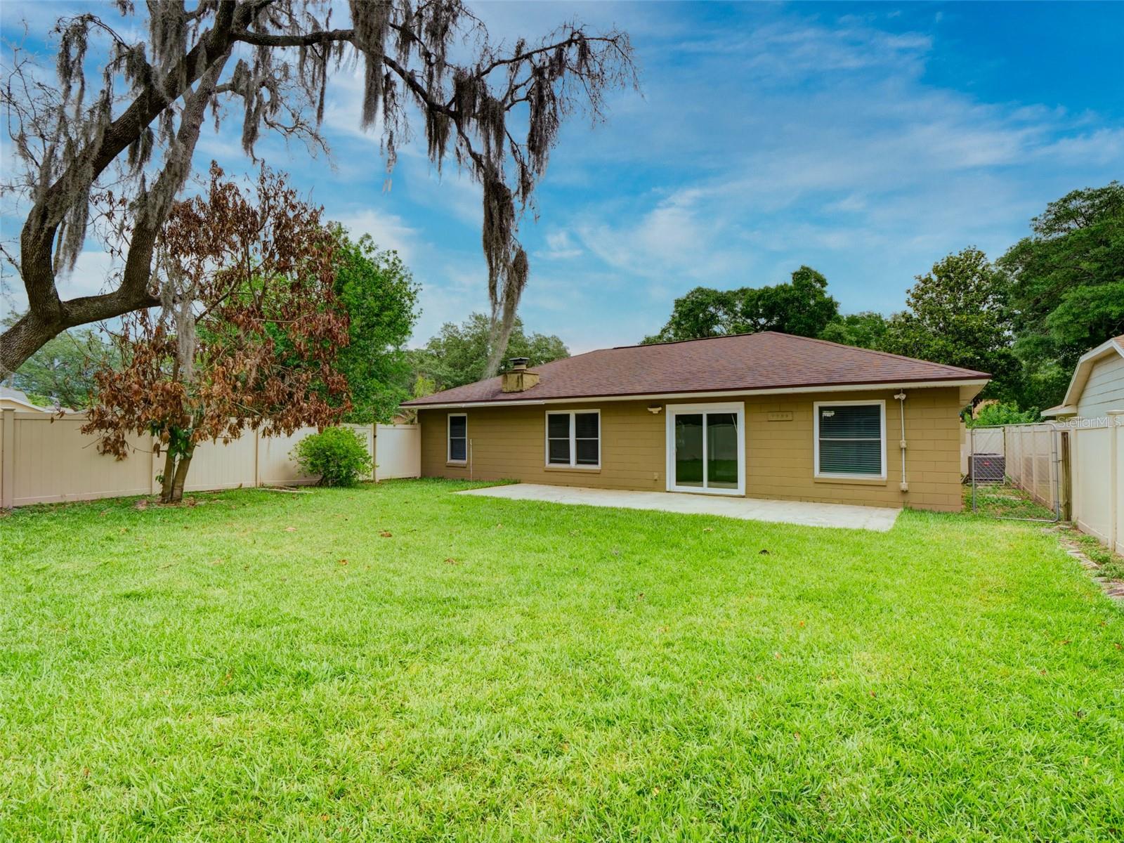 Image 36 of 45 For 866 Buttonwood Lane