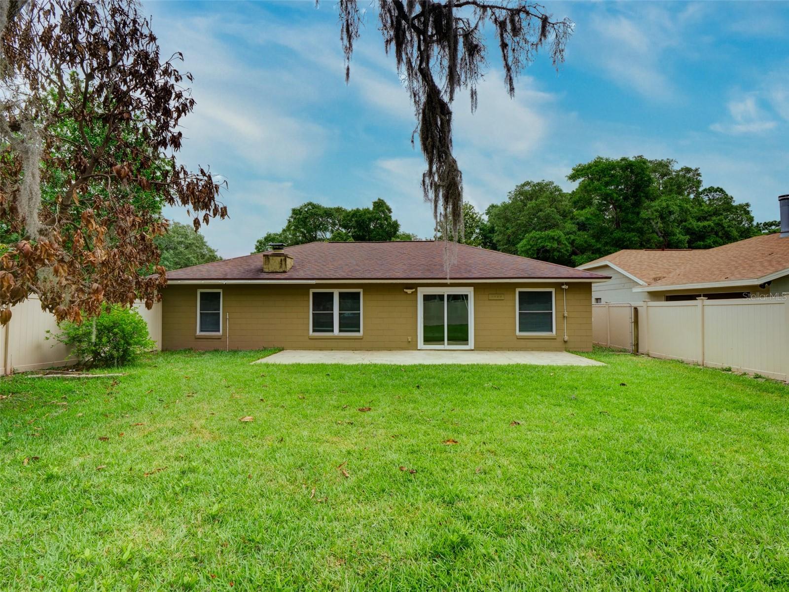 Image 37 of 45 For 866 Buttonwood Lane