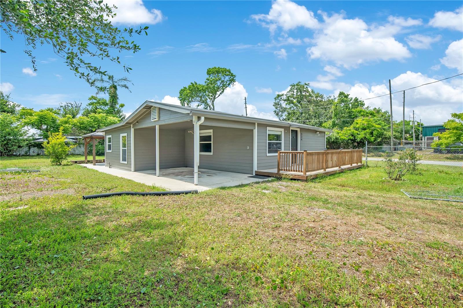 Image 2 of 27 For 334 Mandrake Street