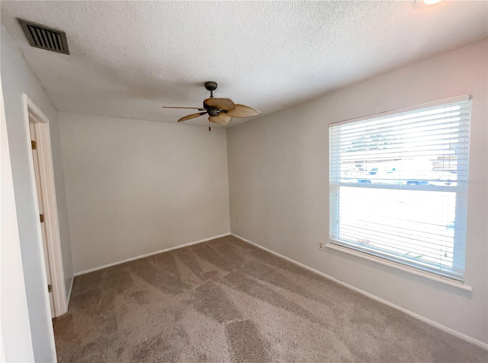 Image 10 of 22 For 1015 Westside Drive