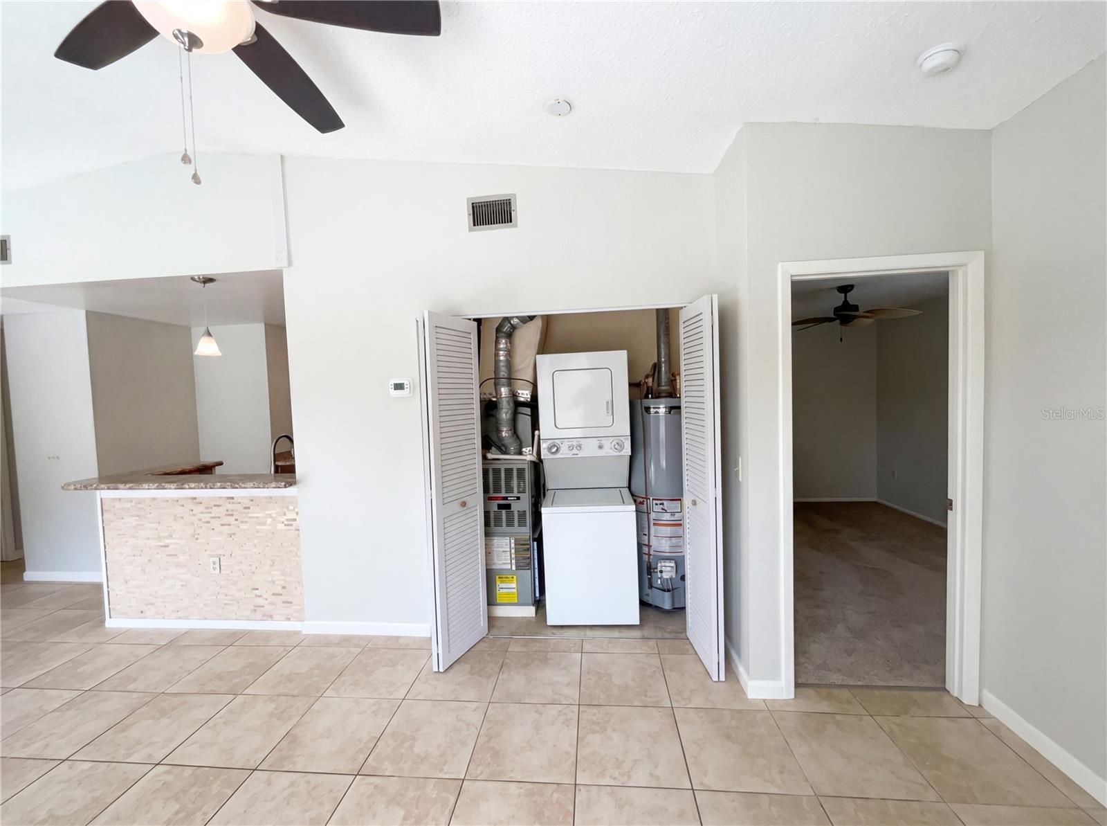 Image 9 of 22 For 1015 Westside Drive