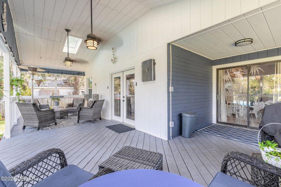 Image 33 of 41 For 1077 George Anderson Street