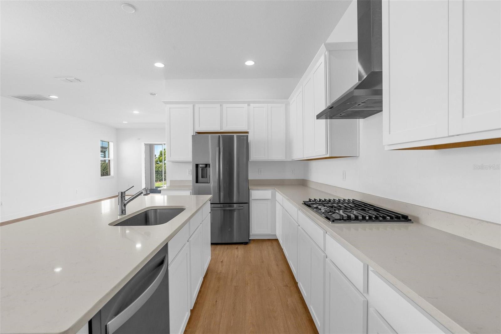 Image 15 of 53 For 15723 Vetta Drive
