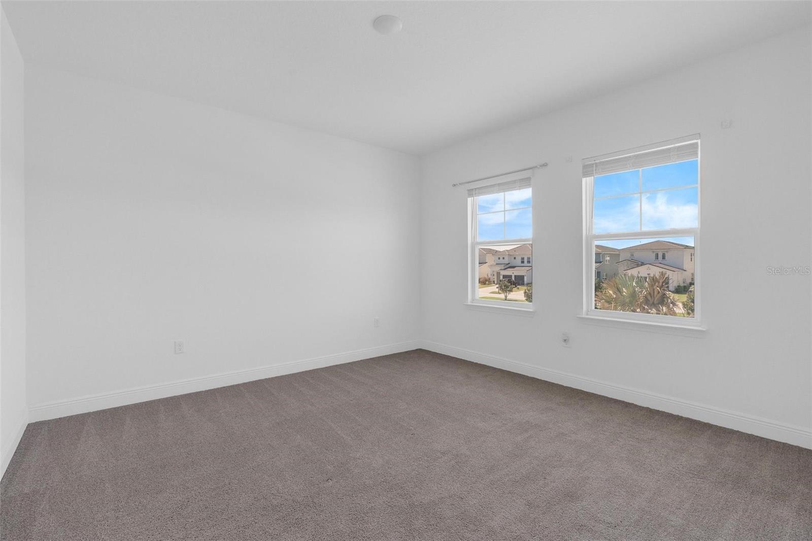 Image 29 of 53 For 15723 Vetta Drive