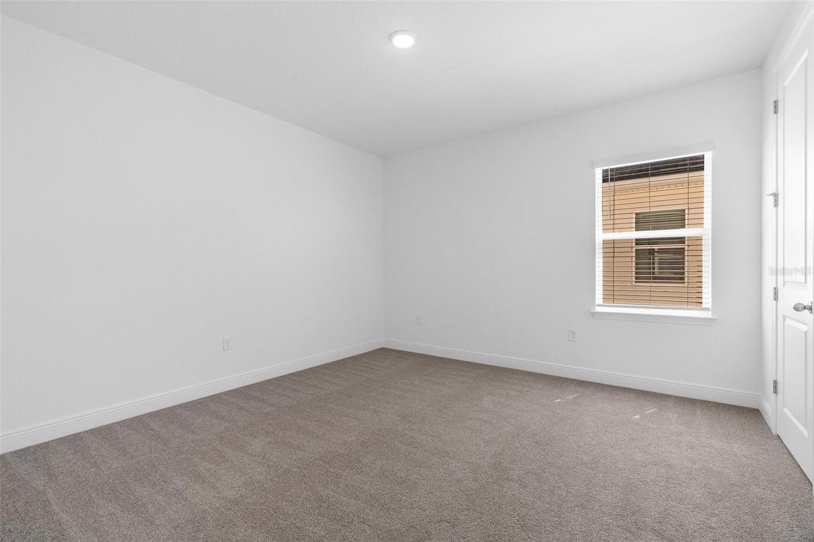 Image 36 of 53 For 15723 Vetta Drive