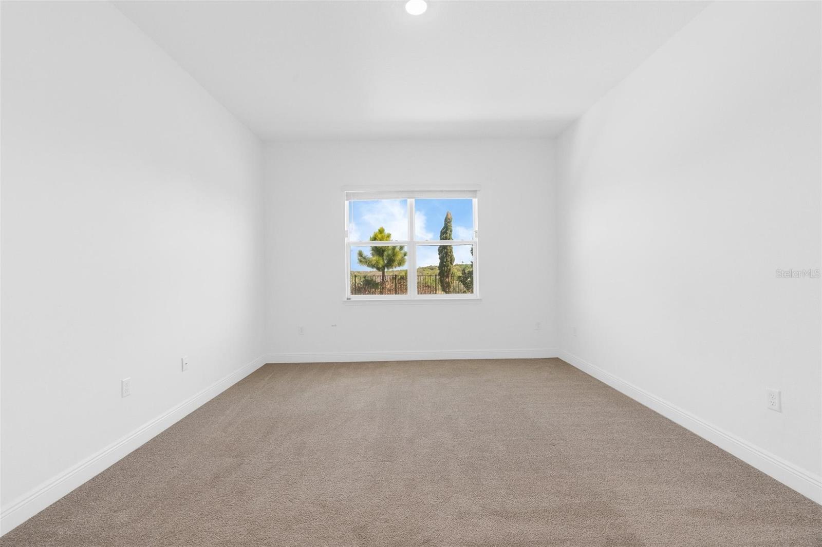 Image 40 of 53 For 15723 Vetta Drive
