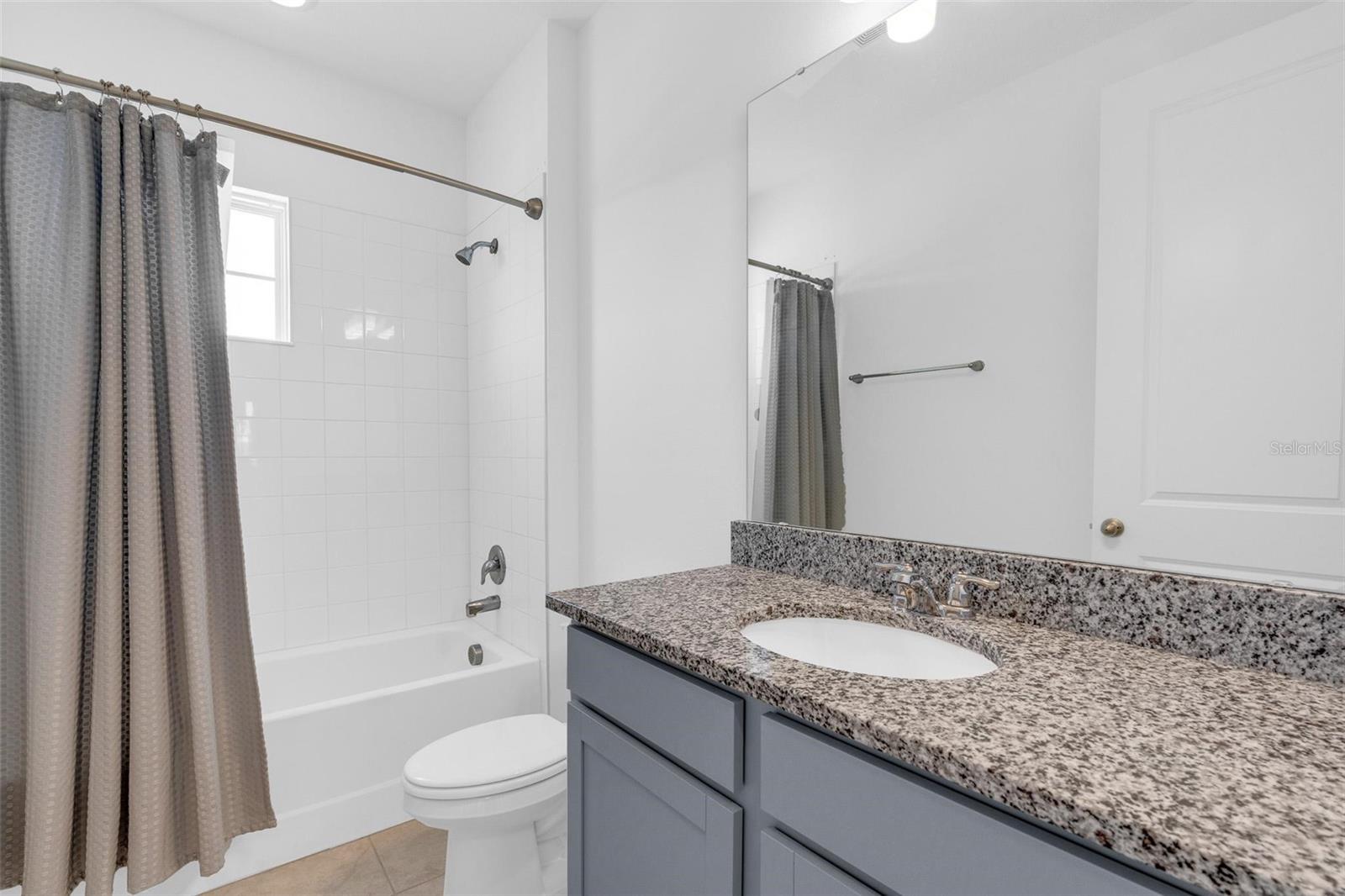Image 42 of 53 For 15723 Vetta Drive