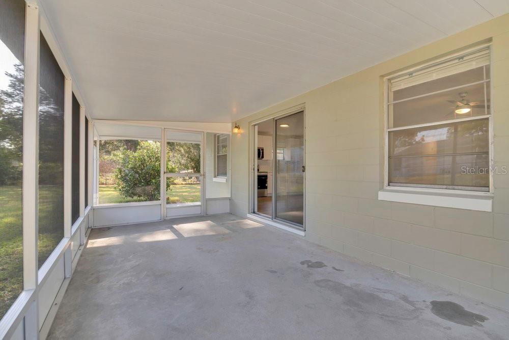 Image 16 of 28 For 14025 54th Court