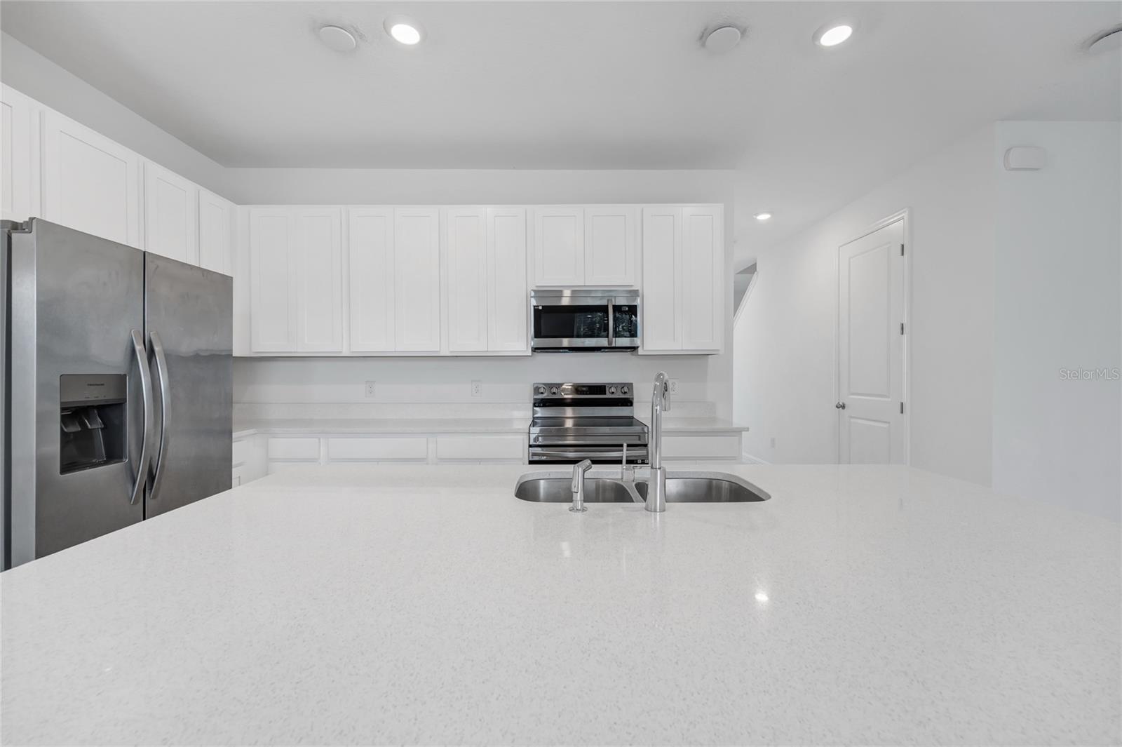 Image 12 of 61 For 763 Longboat Drive