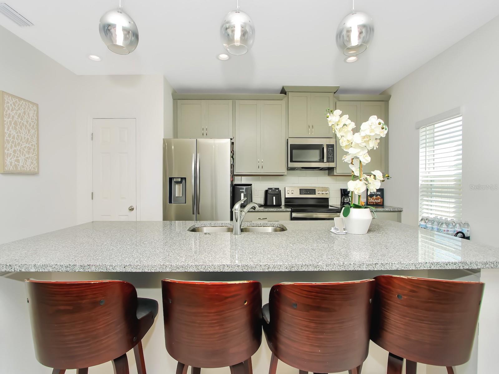 Image 8 of 39 For 1466 Woodmont Boulevard