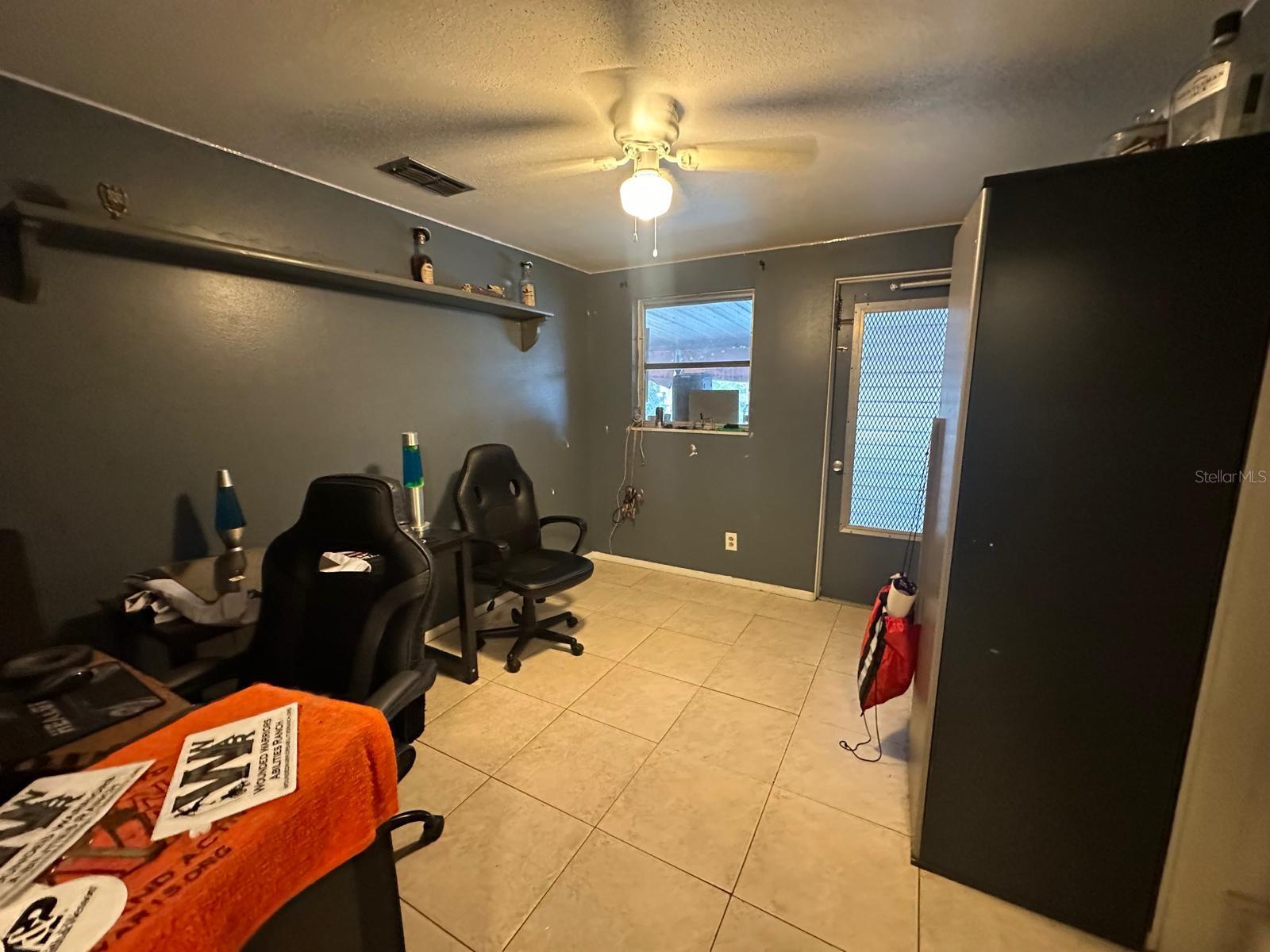 Image 3 of 7 For 8740 58th Lane N