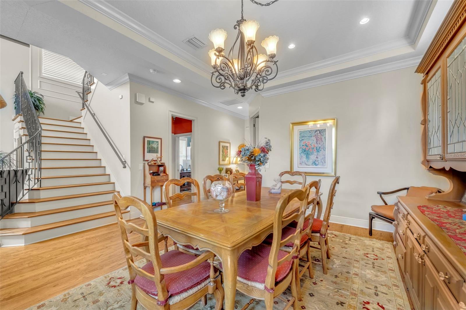 Image 11 of 50 For 1031 Guernsey Street