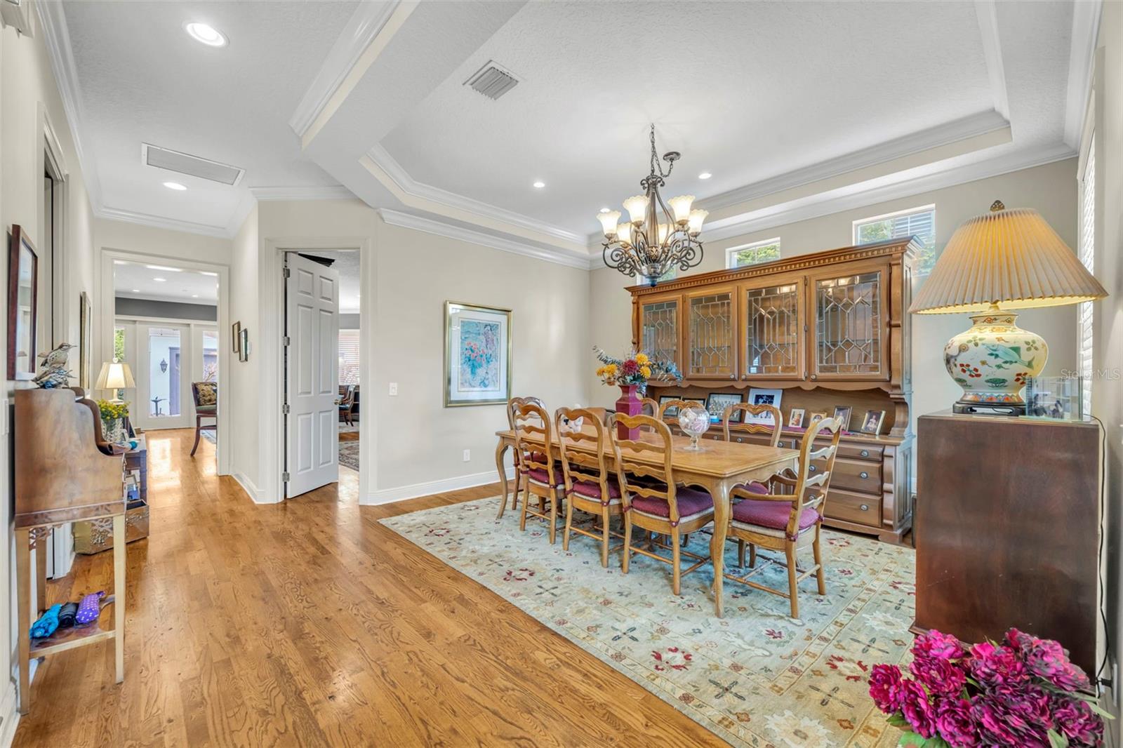 Image 9 of 50 For 1031 Guernsey Street