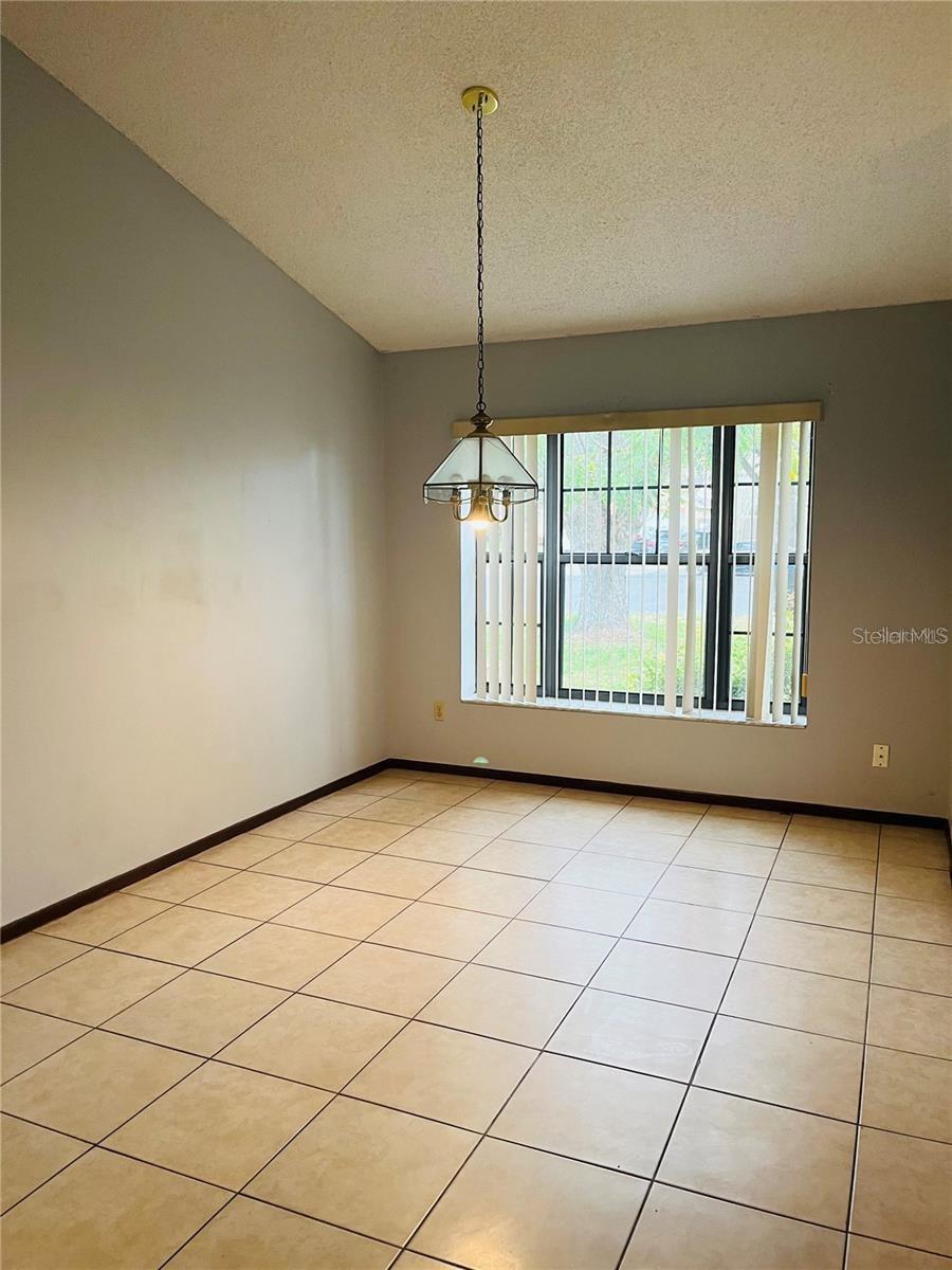 Image 6 of 8 For 1748 Brightmeadow Court