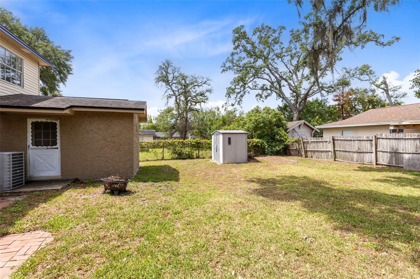 Image 35 of 41 For 8698 Hillside Drive