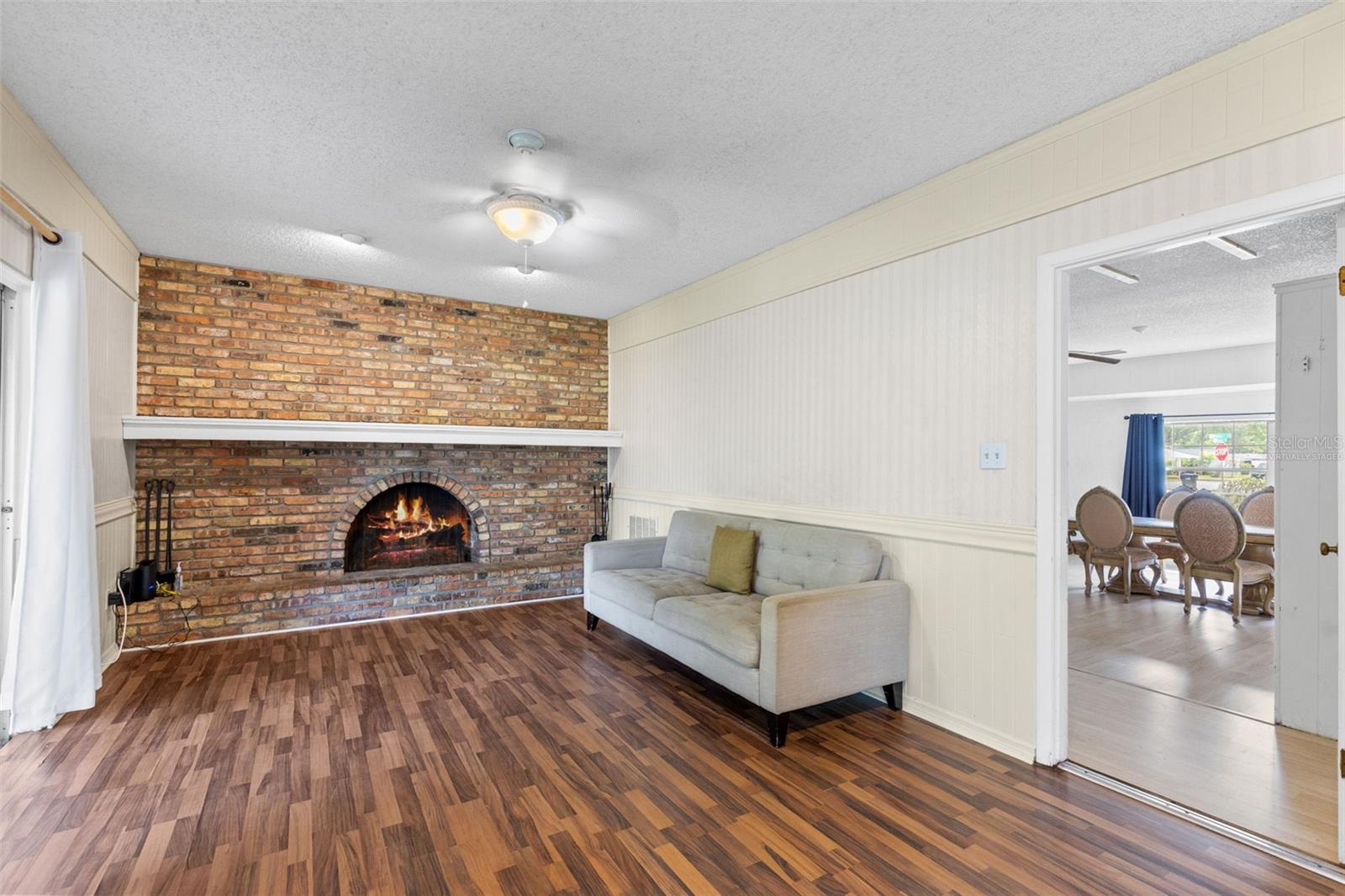 Image 9 of 41 For 8698 Hillside Drive