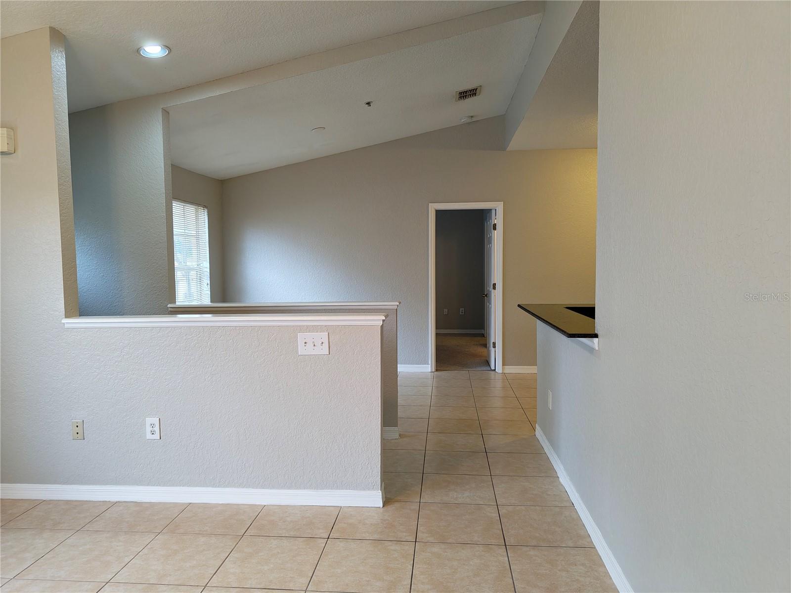 Image 23 of 41 For 826 Grand Regency Point 202