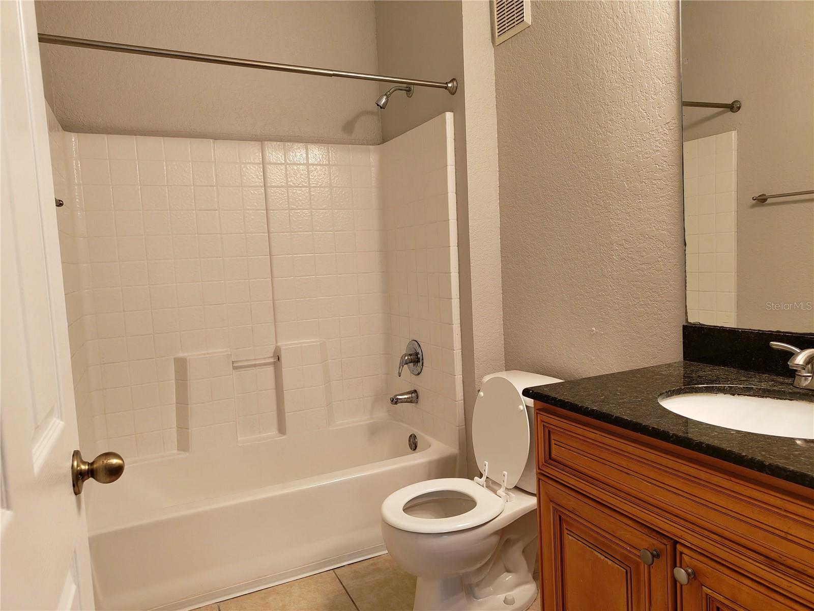 Image 29 of 41 For 826 Grand Regency Point 202