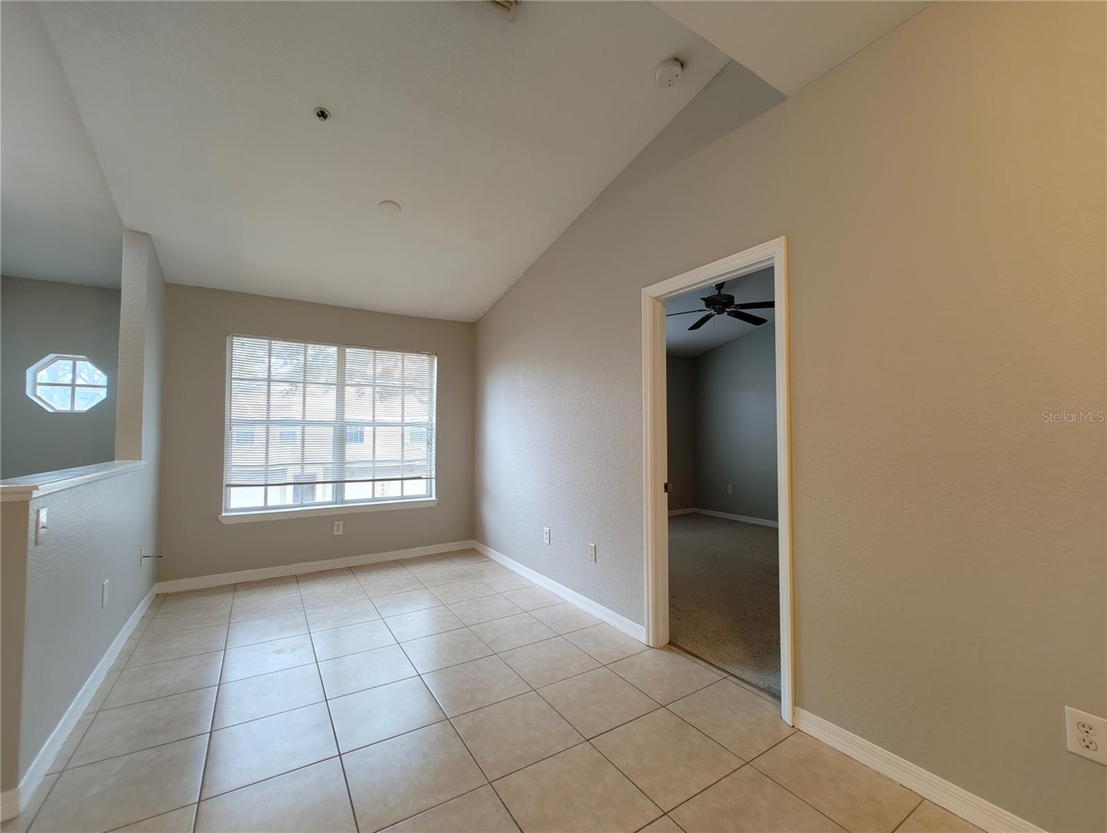 Image 33 of 41 For 826 Grand Regency Point 202