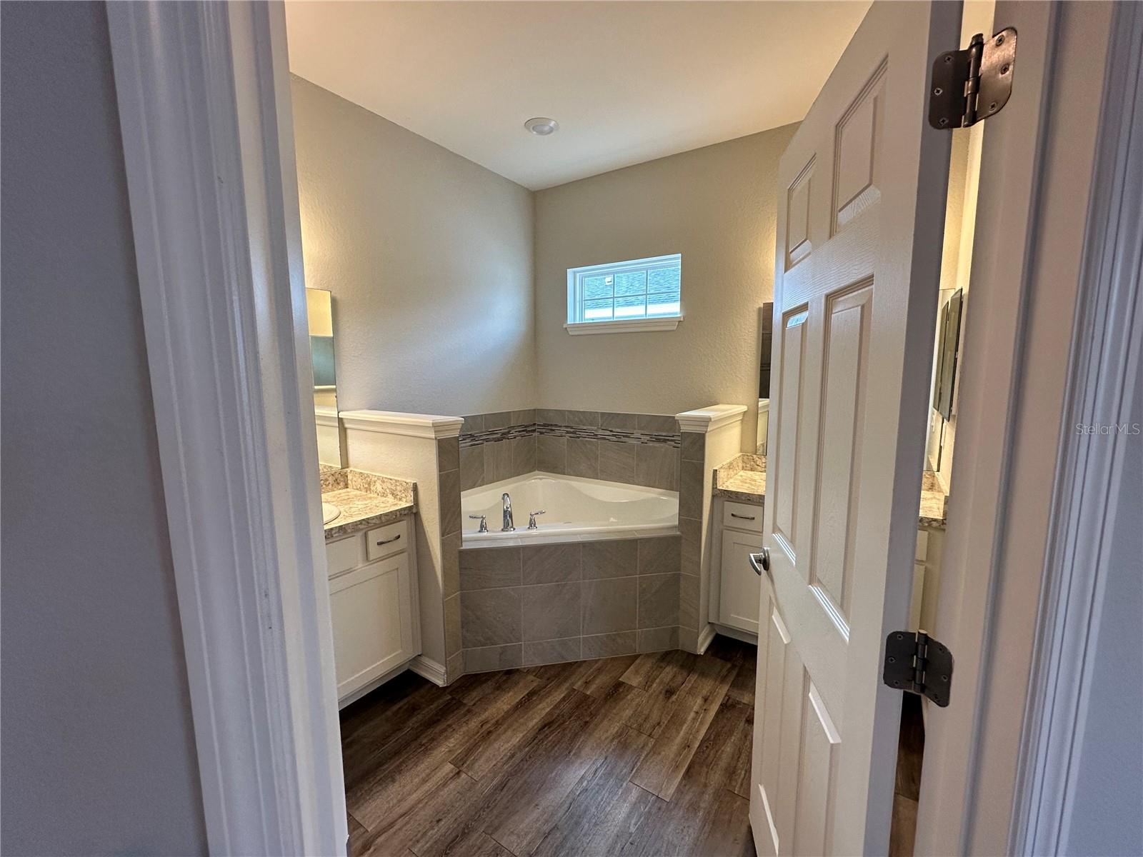 Image 22 of 29 For 544 Gadsden Lane