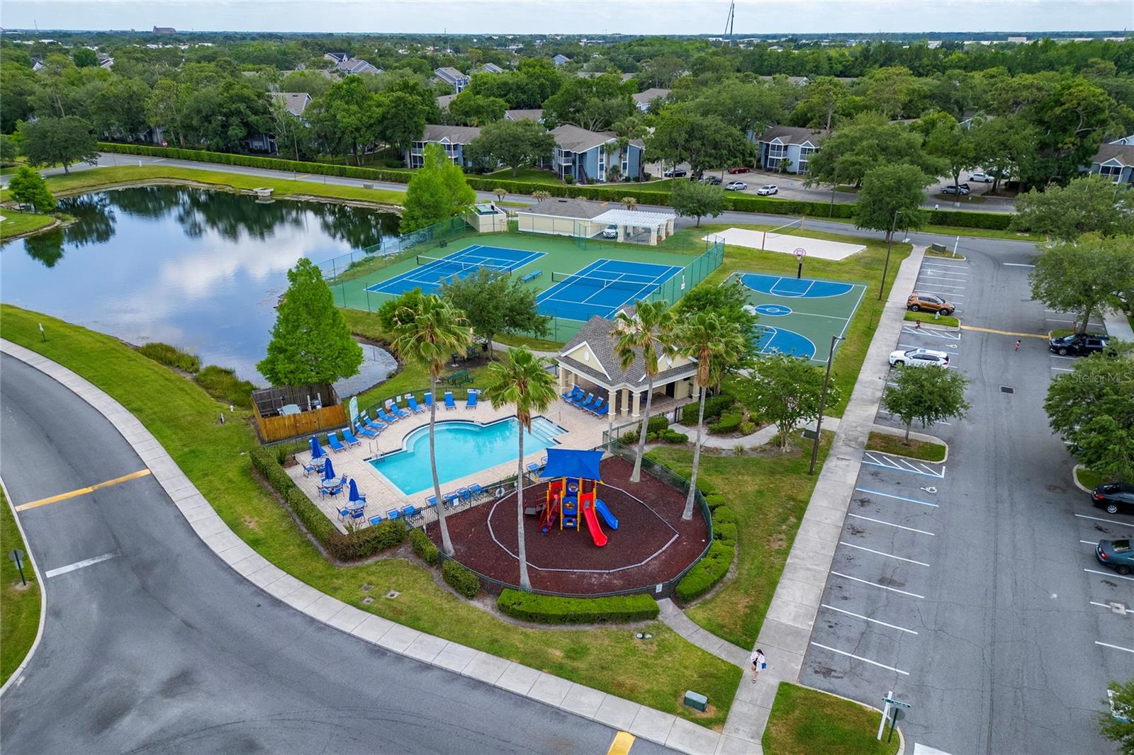 Image 11 of 30 For 4017 Venetian Bay Drive 103