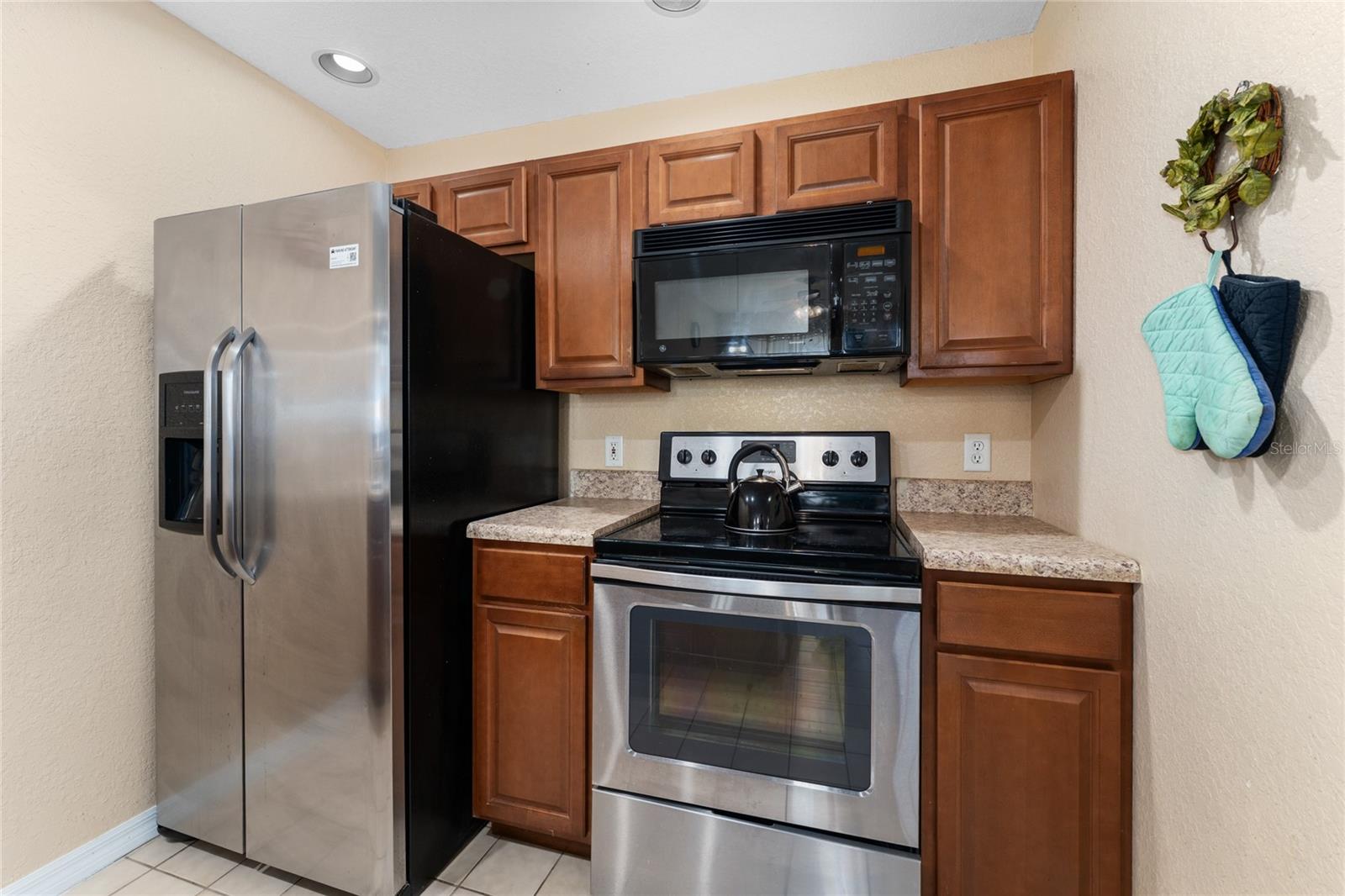 Image 17 of 30 For 4017 Venetian Bay Drive 103