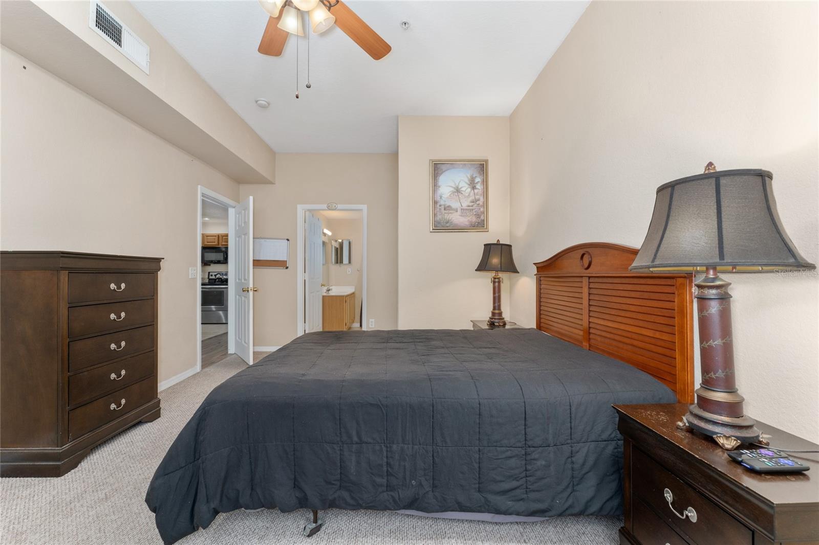 Image 20 of 30 For 4017 Venetian Bay Drive 103