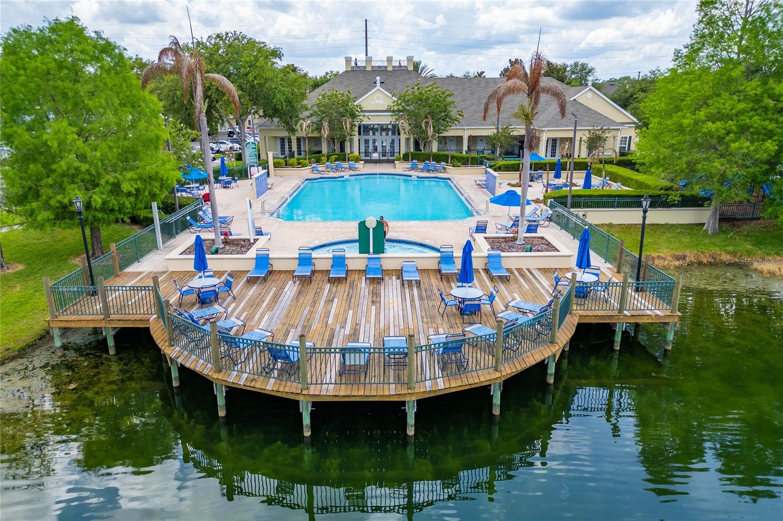 Image 9 of 30 For 4017 Venetian Bay Drive 103